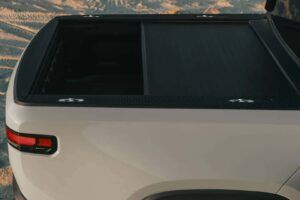 rivian r1t powered tonneau cover 2025 1 6
