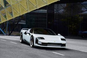 페라리, 단 한 명을 위한 ‘F40 오마주’… 신형 원오프 모델 SC40 공개