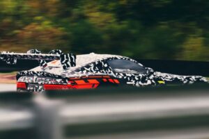 “GT3급 괴물” 메르세데스-AMG, 트랙 스포츠 콘셉트로 돌아온 순수 퍼포먼스