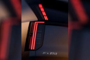 volvo ex60 taillight teaser 30