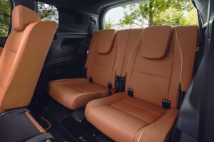 2027 mercedes glb interior 21