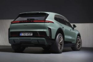imgi 19 New Porsche Cayenne Electric reveal images 6 1 24