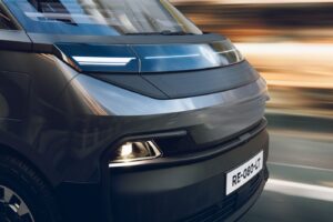 imgi 9 renault trafic e tech 2025 3 1400x933 1 9