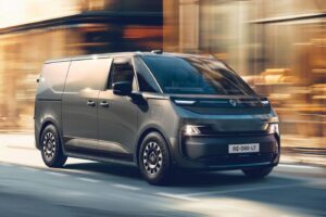 imgi 3 renault trafic e tech 2025 7 1400x933 1 12