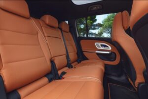 imgi 13 mercedes benz glb 2025 07 min 1400x933 1 19