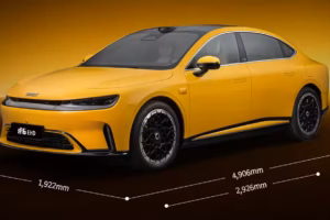 스마트 #6 EHD, 1,810km 주행 가능한 플러그인 하이브리드 공개 2 2025120813403195 2