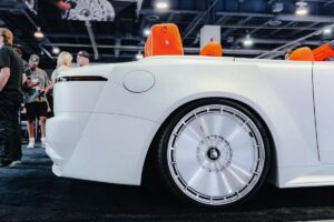 롤스로이스의 금기를 깼다, 두바이가 만든 ‘광기의 Dawn’