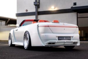 롤스로이스의 금기를 깼다, 두바이가 만든 ‘광기의 Dawn’