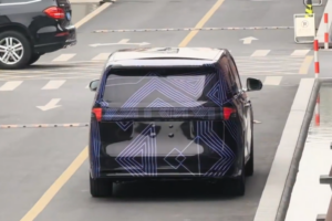 imgi 3 luxeed v9 minivan test 3 7