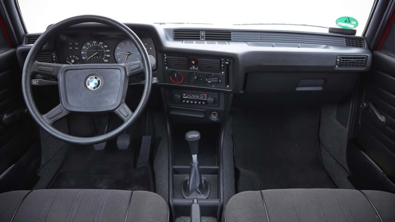 BMW 3시리즈 E21
