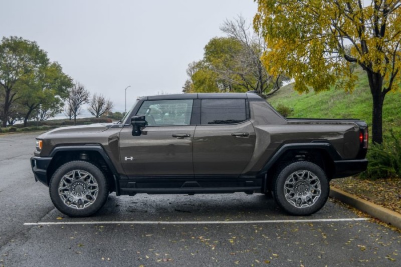 허머 EV 3X 픽업도 들어올까요?