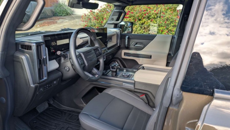 허머 EV 3X 픽업도 들어올까요?