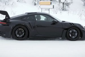 포르쉐 992.2 GT3 RS 포착… 이미 괴물인데 더 진화한다