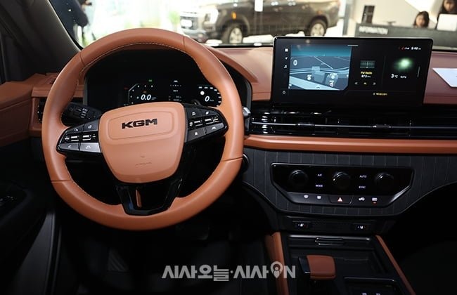 KGM 무쏘 Q300 실차 공개 사진 많음