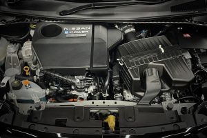 GR 야리스 잡겠다는 닛산, X-트레일 심장 품은 