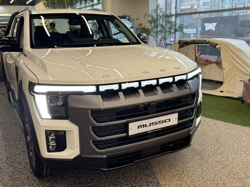 KGM 무쏘 Q300 실차 공개 사진 많음