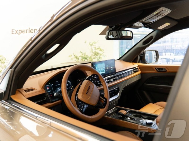 KGM 무쏘 Q300 실차 공개 사진 많음