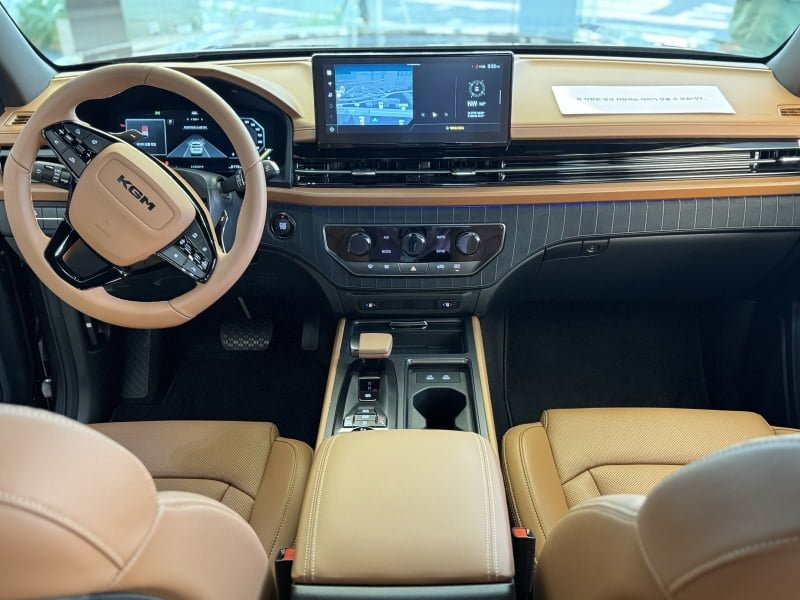 KGM 무쏘 Q300 실차 공개 사진 많음