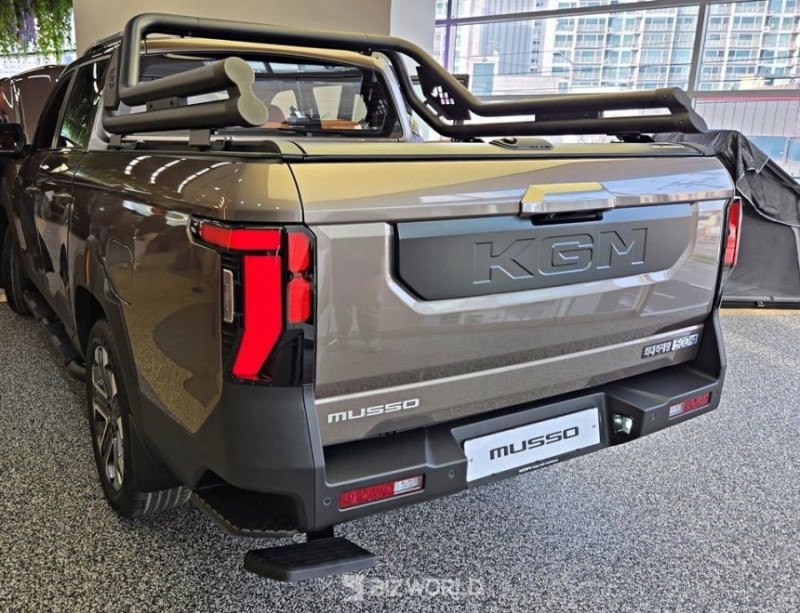 KGM 무쏘 Q300 실차 공개 사진 많음