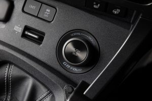 토요타, 오지에 9회 WRC 챔피언 등극 기념 ‘GR 야리스 스페셜 에디션’ 공개