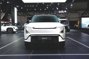 kia ev5 gt snow white pearl motorshow static hires 04 30