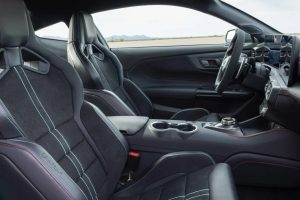 911 GT3 겨냥한 머스탱 등장, 815마력급 슈퍼차저 V8 장착한 포드의 새로운 무기