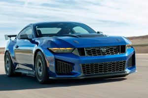 911 GT3 겨냥한 머스탱 등장, 815마력급 슈퍼차저 V8 장착한 포드의 새로운 무기