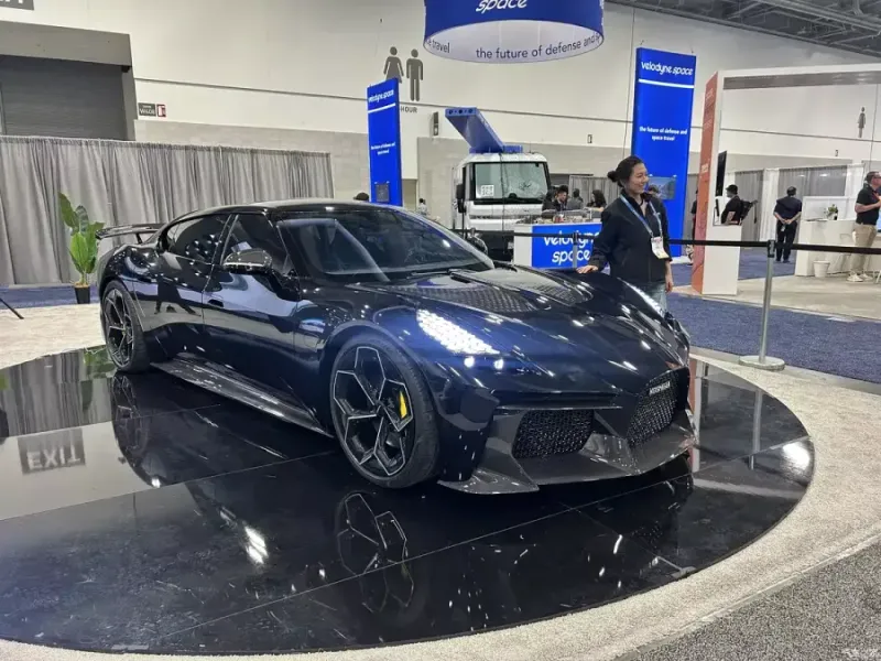 CES에 등장한 중국 부가티 짱퉁