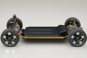 리비안 R2, 양산 전 단계 돌입… 2026년 상반기 고객 인도 목표 imgi 4 skateboard 8