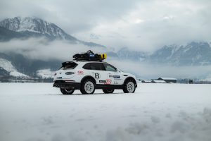 650마력 벤테이가의 변신, 벤틀리 ‘X 콘셉트’ 공개