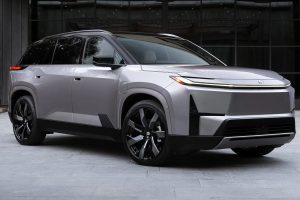 아이오닉 9과 경쟁할 토요타 하이랜더 EV 공개, 20년 공식 깨고 전기 SUV로 재탄생 imgi 115 a7b377c0 b4b4 57b8 ab04 68c903850000 3