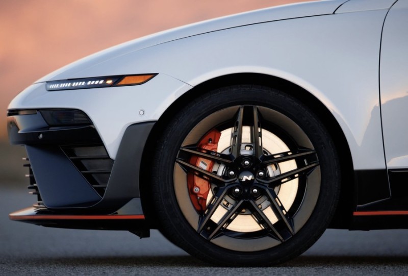 마니아들 환영! 현대차 N 게임 이제부터 본격화될 예정