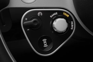 페라리 첫 전기차 