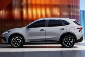 MG, 반고체 배터리 탑재 전기 SUV 