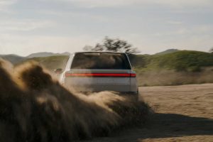 리비안 R2 공개전 사양 유출… 10→80% 충전 29분·주행 531km LEAKED Rivian R2 Specs and Pricing Revealed 4 7