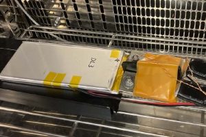 100도에서도 멀쩡? 도넛랩 전고체 배터리 또 시험 공개…업계는 신중론 donut lab solid state battery 2