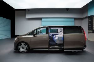 메르세데스-벤츠 VLE 심층 분석…115kWh·320kW 충전, EQV의 한계를 완전히 지웠다 50269 26c0010 036 14