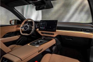 테슬라 모델3 잡겠다는 마쯔다 6e…뼈대는 중국산인데 감성은 일본산 imgi 39 Mazda 6e Electric Sedan 2026 06 1 394 4