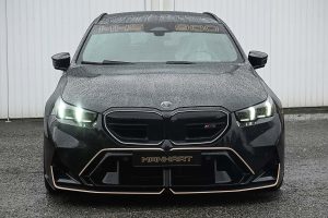 910마력 왜건 등장…M5 투어링, 만하르트 손 거치자 괴물됐다