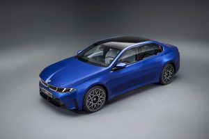 10분 충전에 400km… BMW 신형 i3 공개, 테슬라 정조준 imgi 119 2027 bmw i3 neue klasse shatters competition with 463 horsepower and up to 560 miles of range 1 16