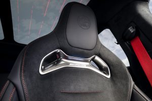 타이칸 겨냥한 AMG 첫 전기차… GT 4도어 실내 공개, 1000마력 예고 50274 26c0047 010 10