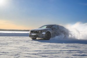 충전 400kW·항속 800km 이상…BMW가 테슬라 모델3 겨냥해 꺼낸 카드 P90631123 highRes 13