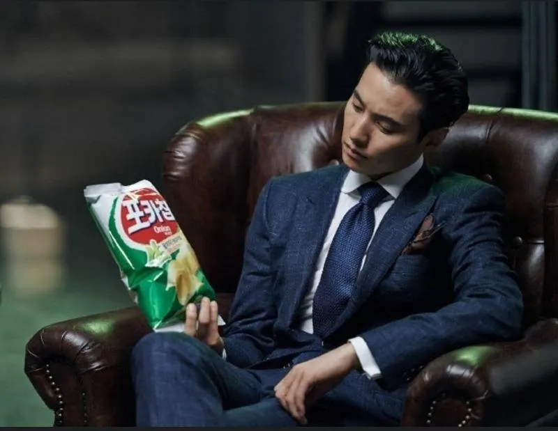 IMG_3606.jpeg 전설로 남은 원빈 무보정 짤의 정체.jpg