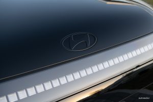 현대차 전기 SUV 정점 찍었다…아이오닉 9 캘리그래피 블랙잉크 등장 21