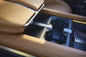 스카우트 신차 일정 다시 흔들…테라 2030년까지 밀릴 가능성 높아 imgi 43 scout traveler suv concept 100946557 h 21