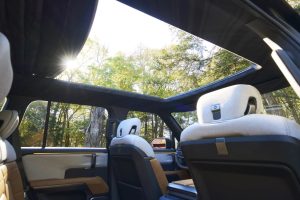 스카우트 신차 일정 다시 흔들…테라 2030년까지 밀릴 가능성 높아 imgi 42 scout traveler suv concept 100946558 h 22