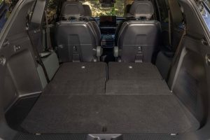 스바루(Subaru), 7인승 3열 전기 SUV 