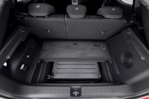 트렁크 441L로 ID.3 앞섰다…현대 아이오닉3, 숫자로 따진 경쟁력 imgi 23 Hyundai Ioniq 3 15 26