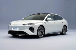 BYD 씰 08, 출시 임박…900km 전기 세단의 실체 2
