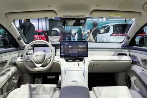 BYD 씰 08, 출시 임박…900km 전기 세단의 실체 5